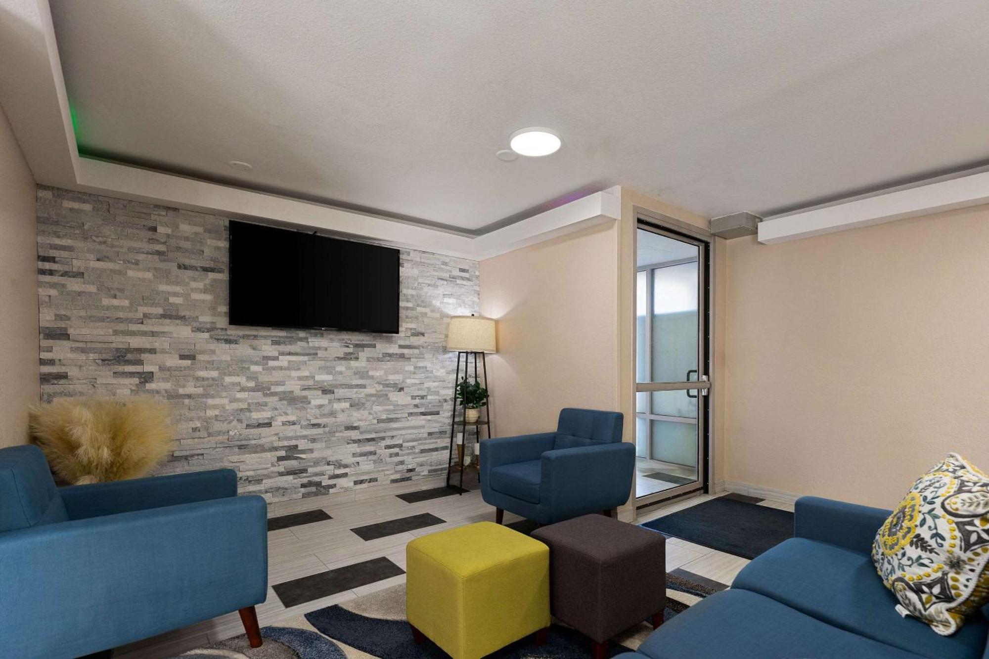 Rockford East Villa Екстериор снимка